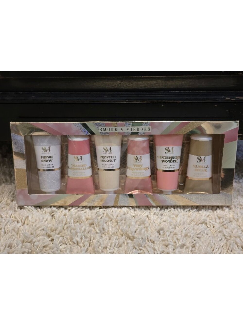 Smoke & Mirrors 6 Pc Hand Cream Gift Set Fresh Snow Marshmallow Coconut 2.54 oz